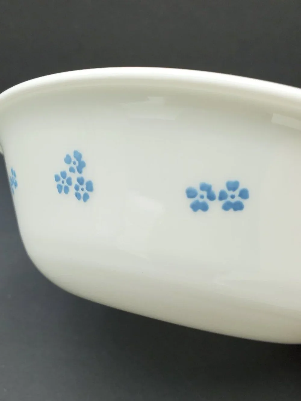 Corelle Secret Garden Soup Bowls Corning White Cereal Bowls with Blue Flowers